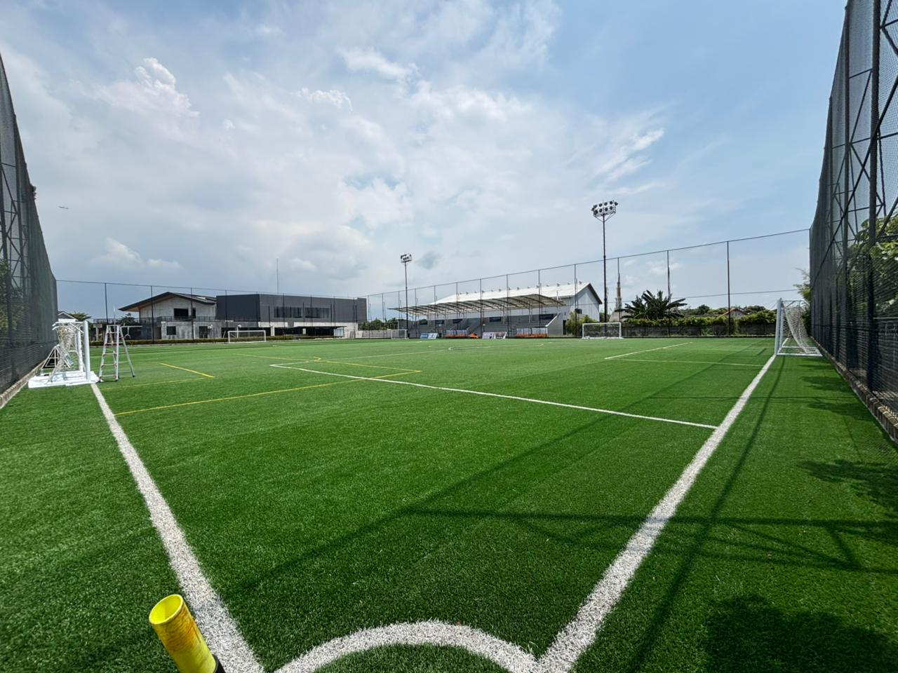 Mini Soccer: Pengertian, Aturan, Ukuran Lapangan, dan Manfaat Bermain